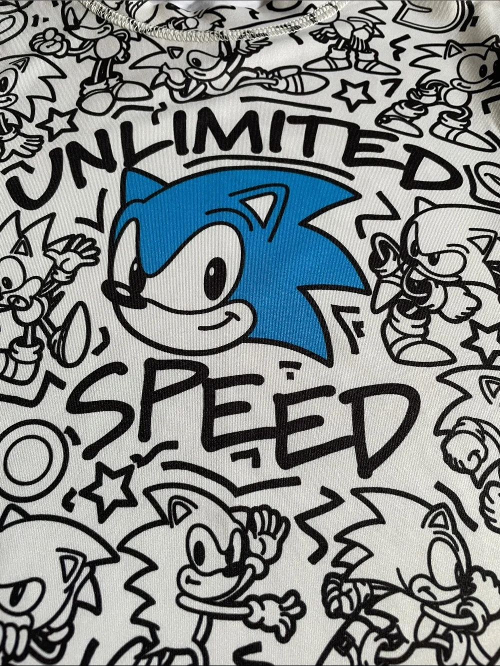 Boys Sz 8 Sonic Rashguard Swim Shirt